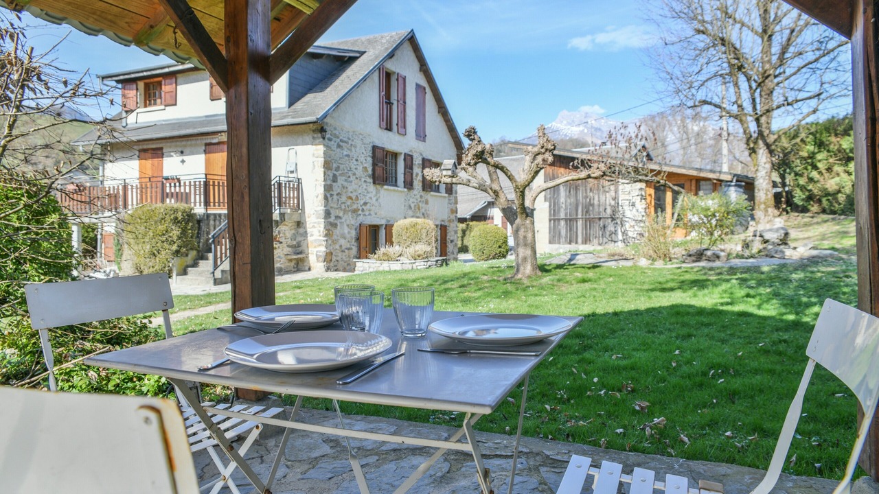 Photo of Outdoor in Coise-Saint-Jean-Pied-Gauthier