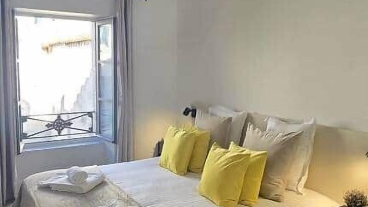 Photo of Bedroom in Perigueux