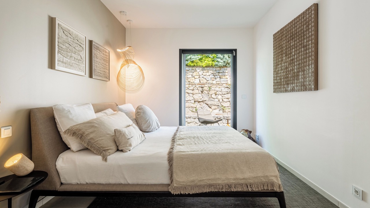 Photo of Bedroom in Hyeres