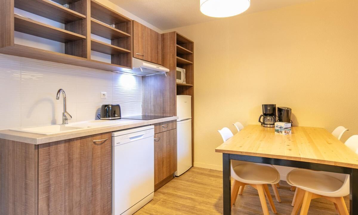 Photo of Kitchen in Saint-Colomban-des-Villards