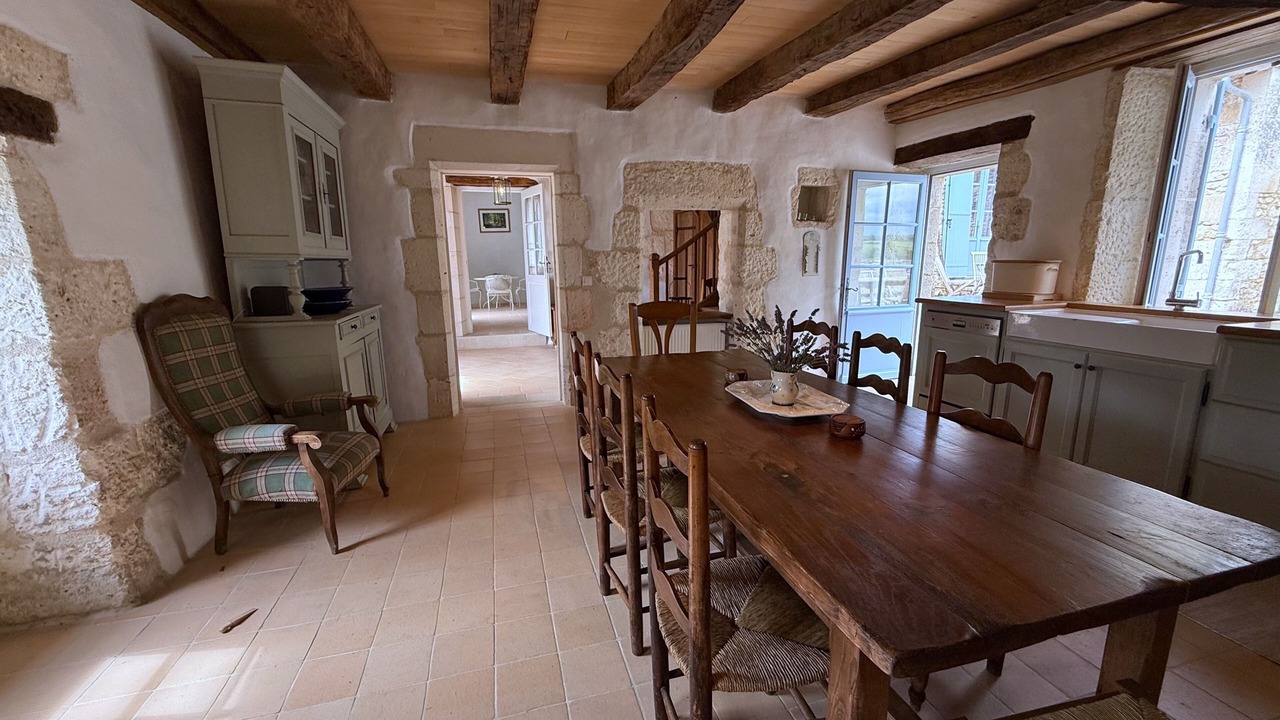 Photo of Others in Bourg-des-Maisons