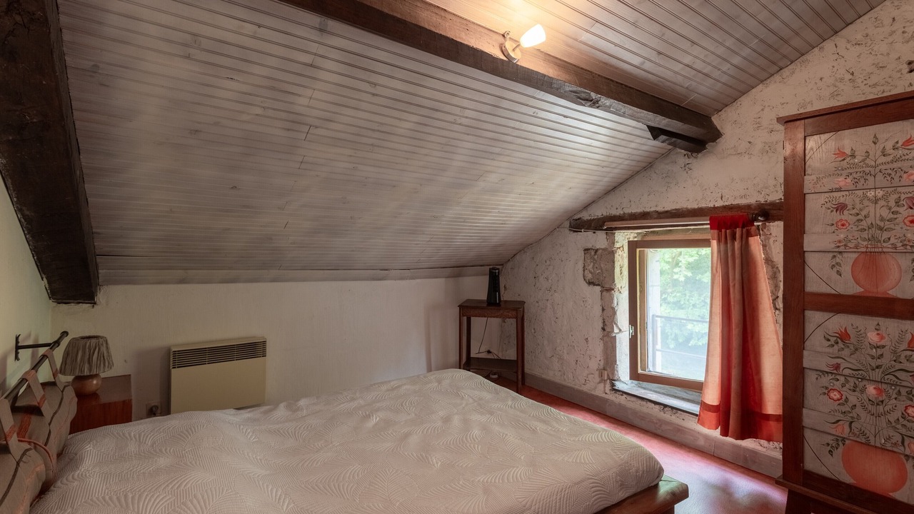 Photo of Bedroom in Sames