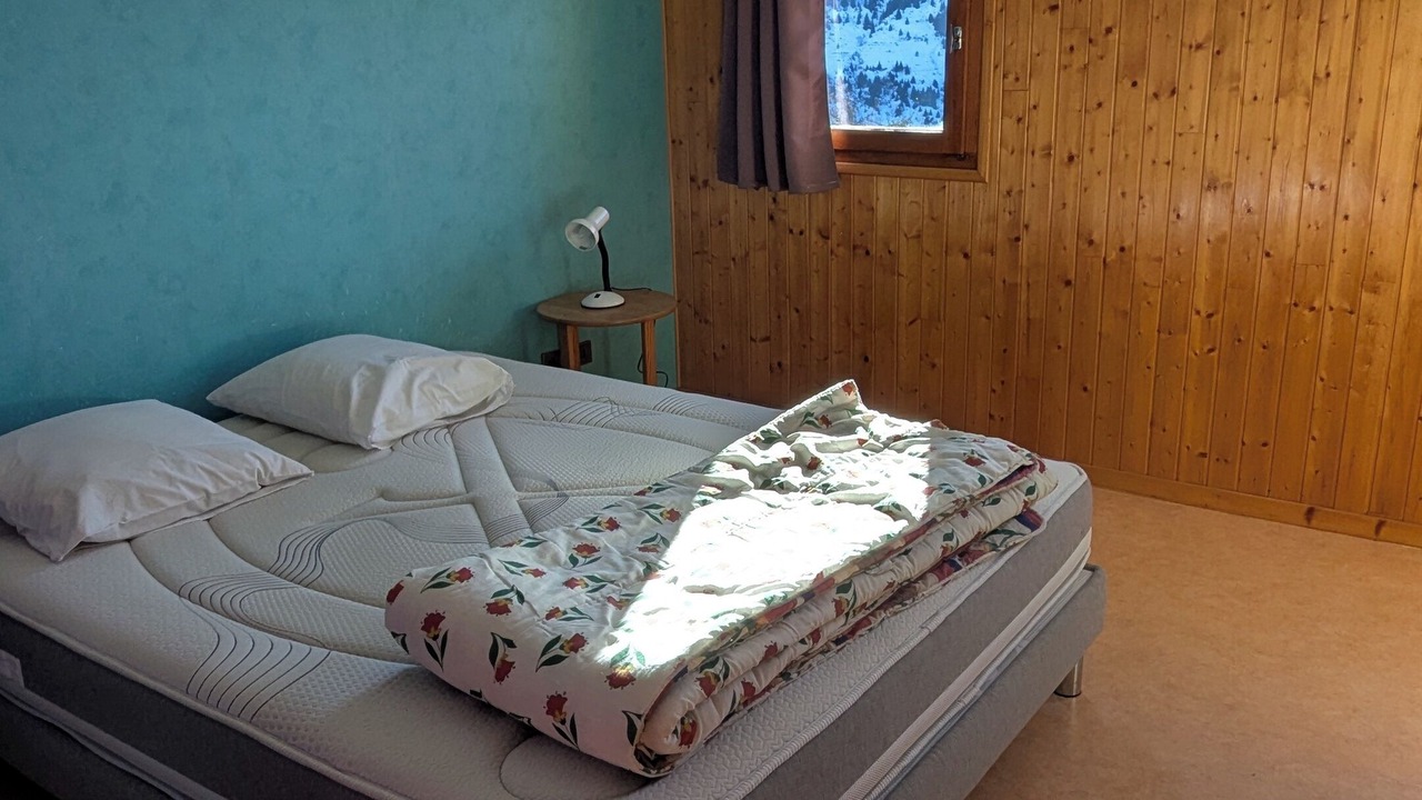 Photo of Bedroom in Albiez-Montrond