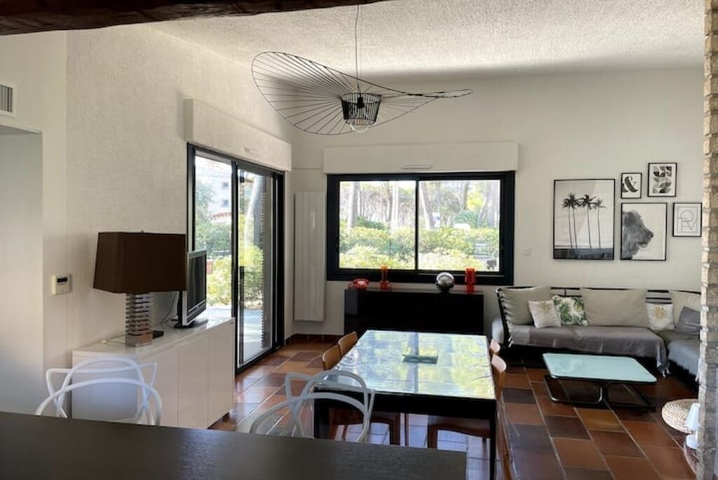 Photo of Livingroom in Hyeres