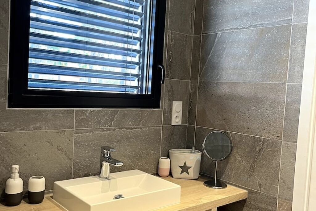 Photo of Bathroom in Hyeres