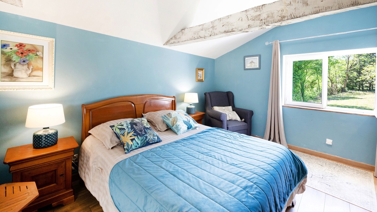 Photo of Bedroom in Garrey