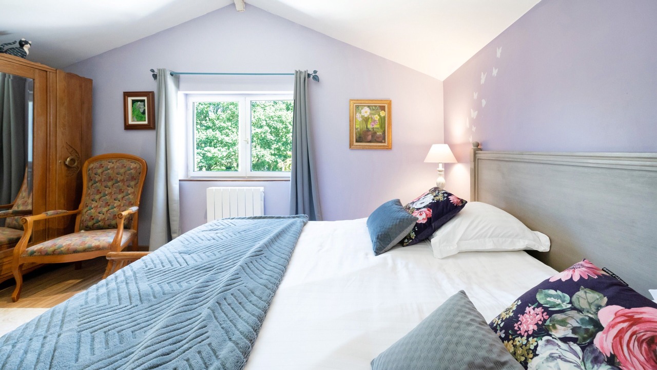Photo of Bedroom in Garrey