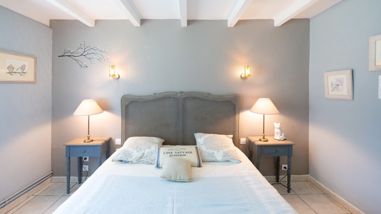 Photo of Bedroom in Garrey