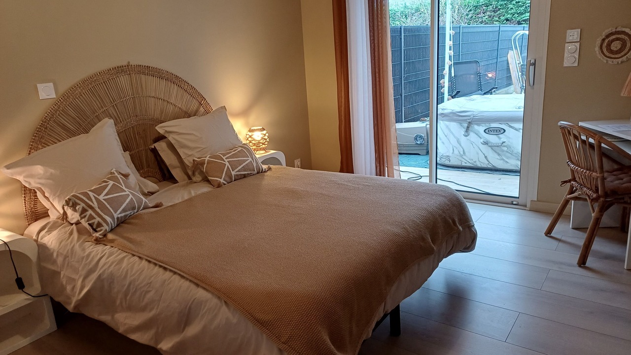 Photo of Bedroom in Carquefou