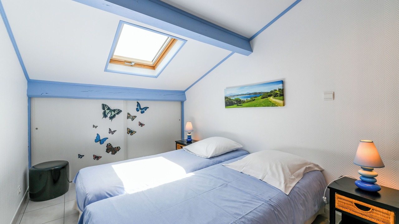 Photo of Bedroom in Arbonne