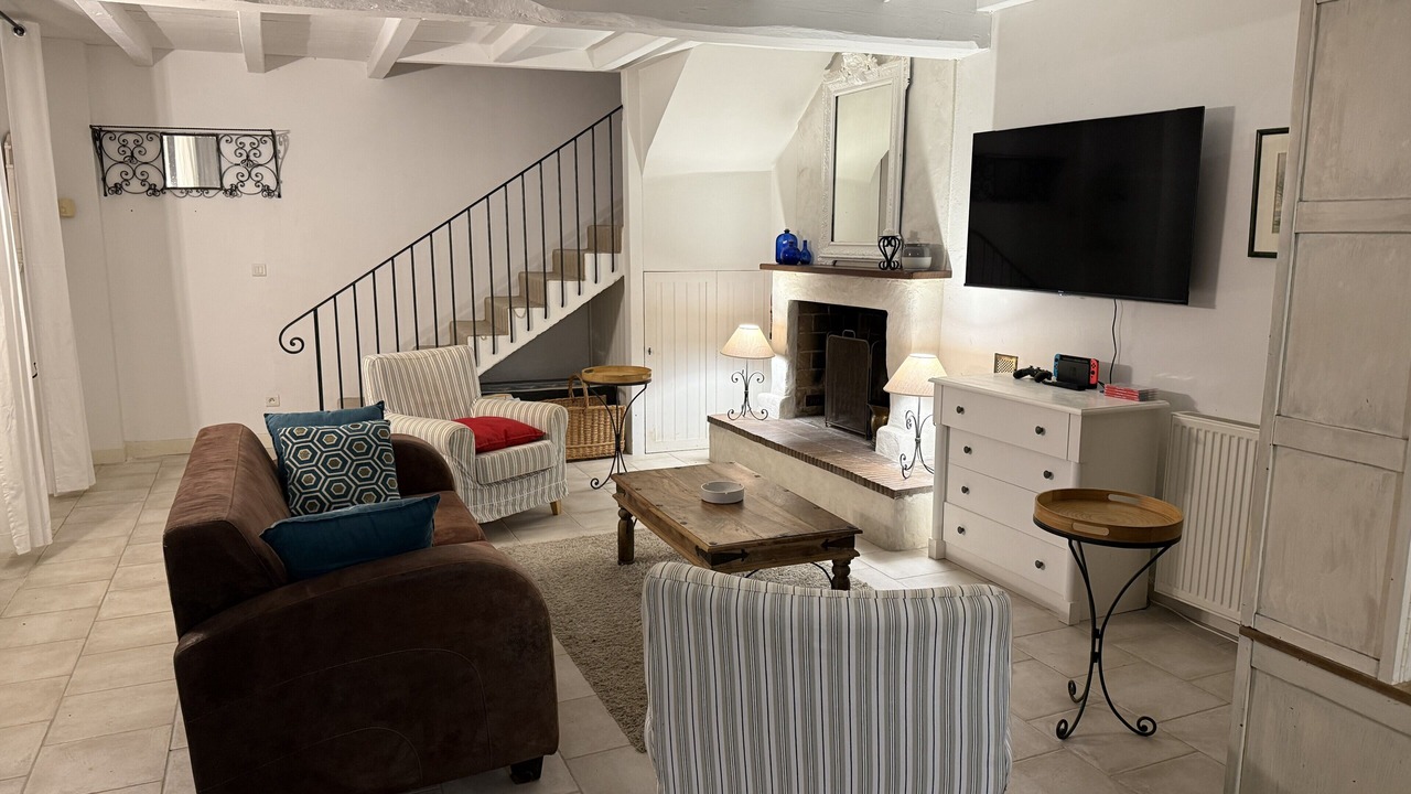 Photo of Livingroom in Saint-Palais-du-Ne