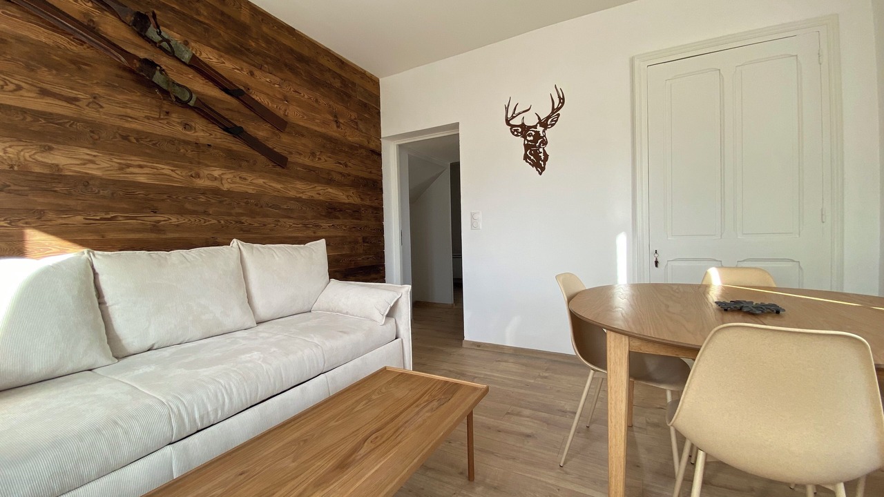 Photo of Livingroom in Saint-Avre