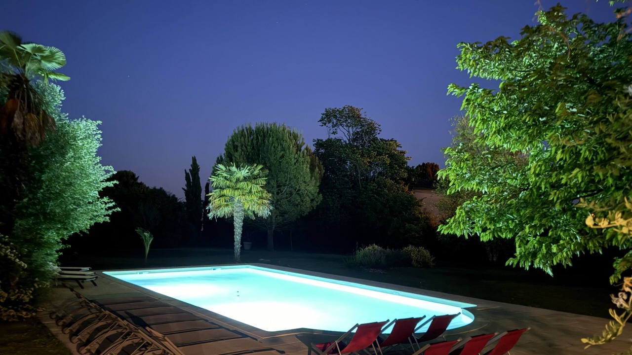 Photo of Outdoor in Saint-Palais-du-Ne