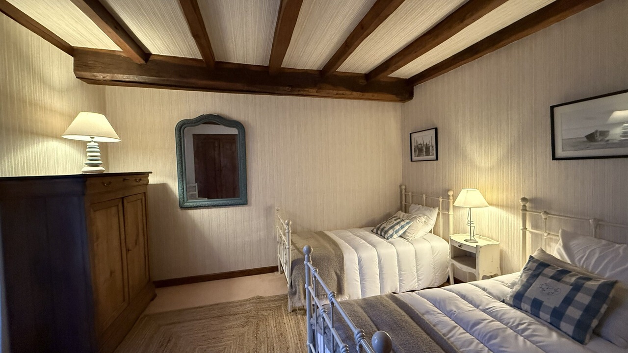 Photo of Bedroom in Saint-Palais-du-Ne
