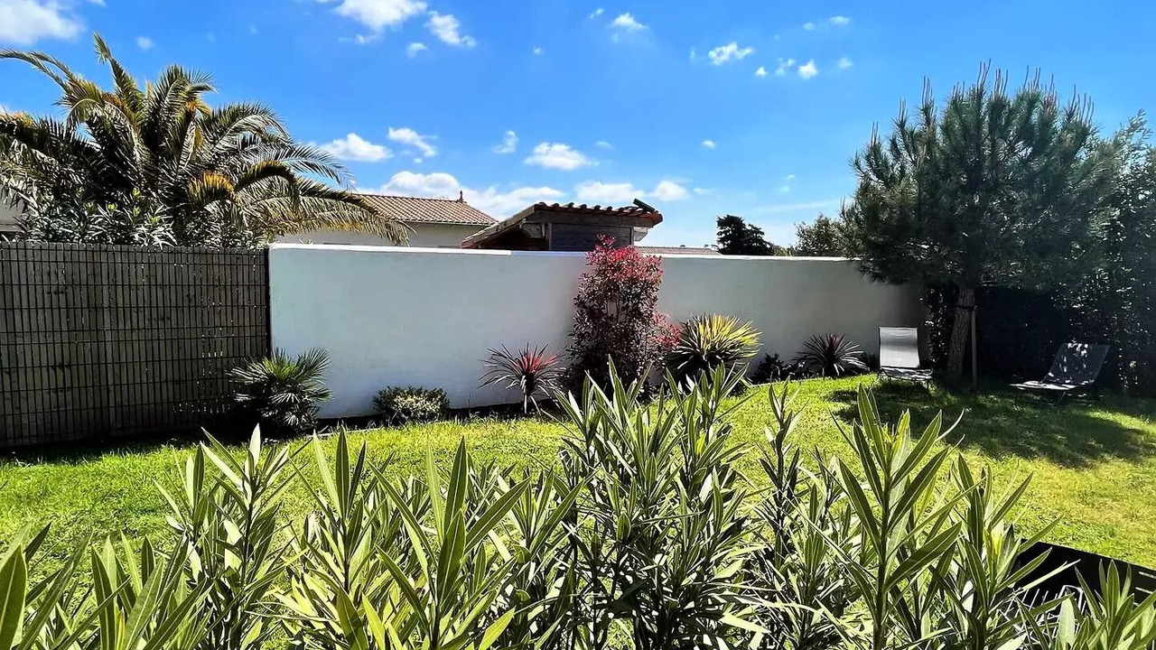 Photo of Outdoor in Saint-Palais-sur-Mer