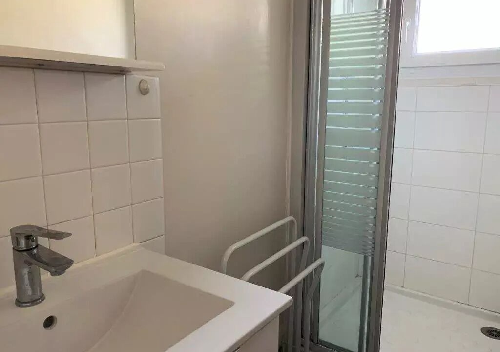 Photo of Bathroom in Saint-Georges-de-Didonne