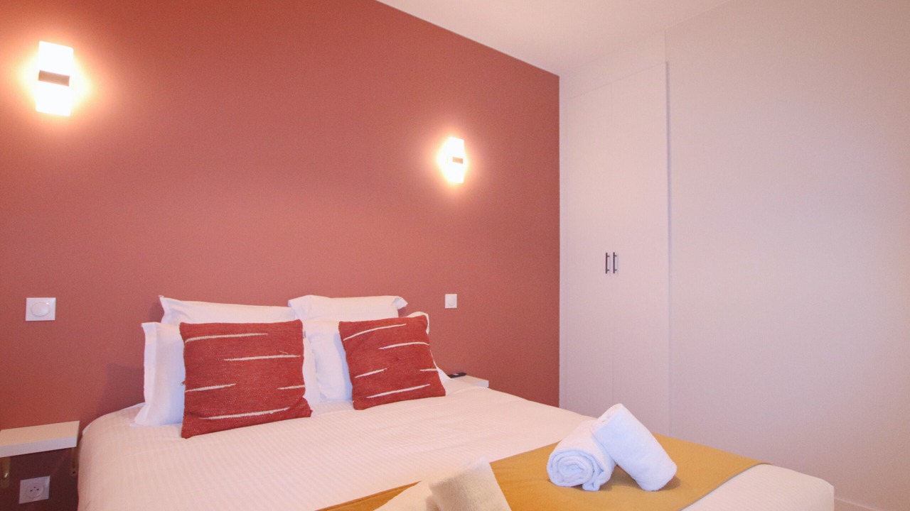 Photo of Bedroom in Hotel de Ville - Quinconces