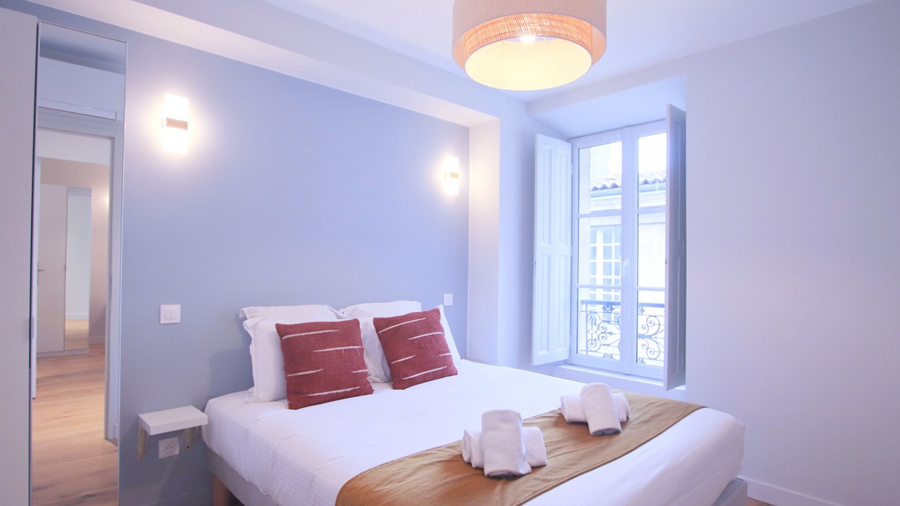 Photo of Bedroom in Hotel de Ville - Quinconces