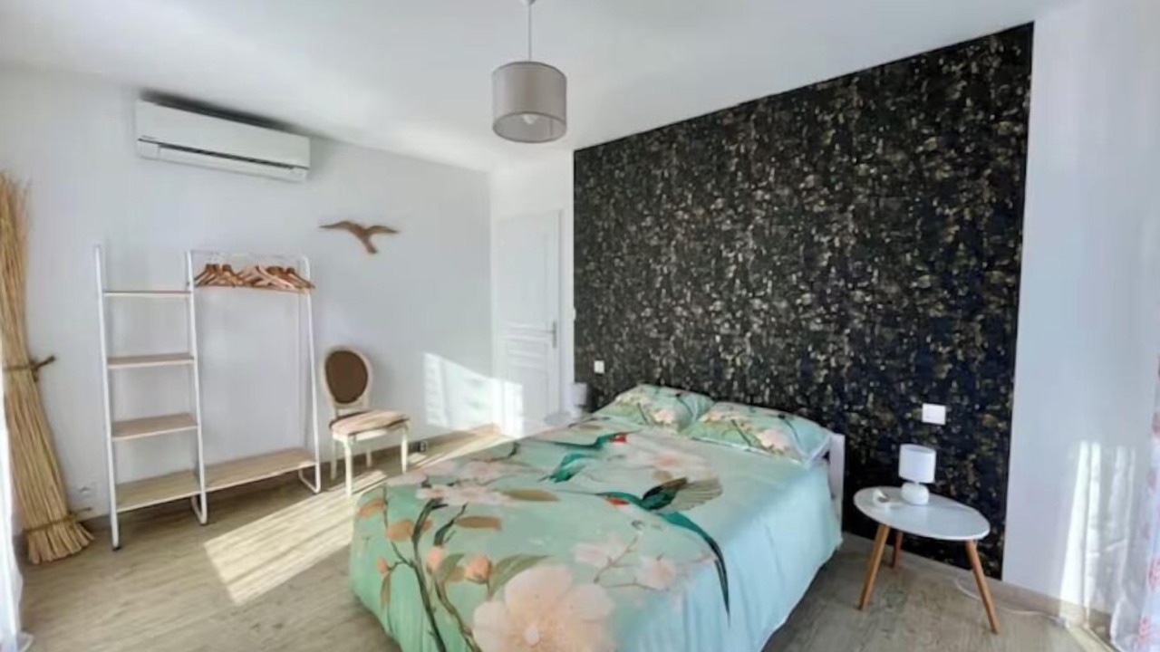 Photo of Bedroom in Saint-Pardon-de-Conques