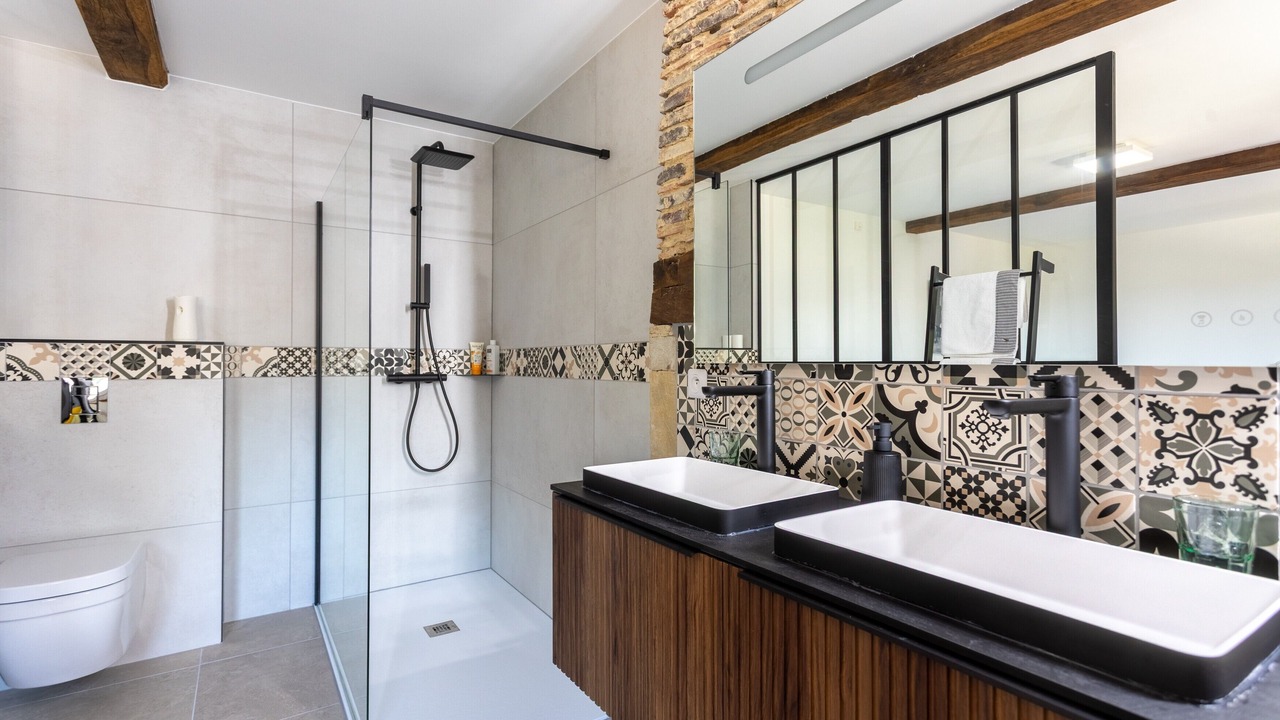 Photo of Bathroom in Viellesegure