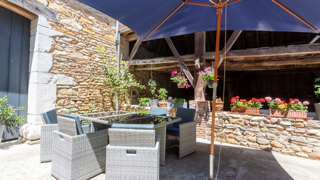 Photo of Outdoor in Viellesegure