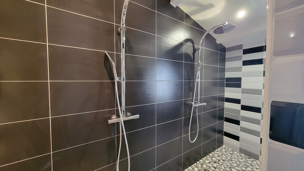 Photo of Bathroom in Varzay