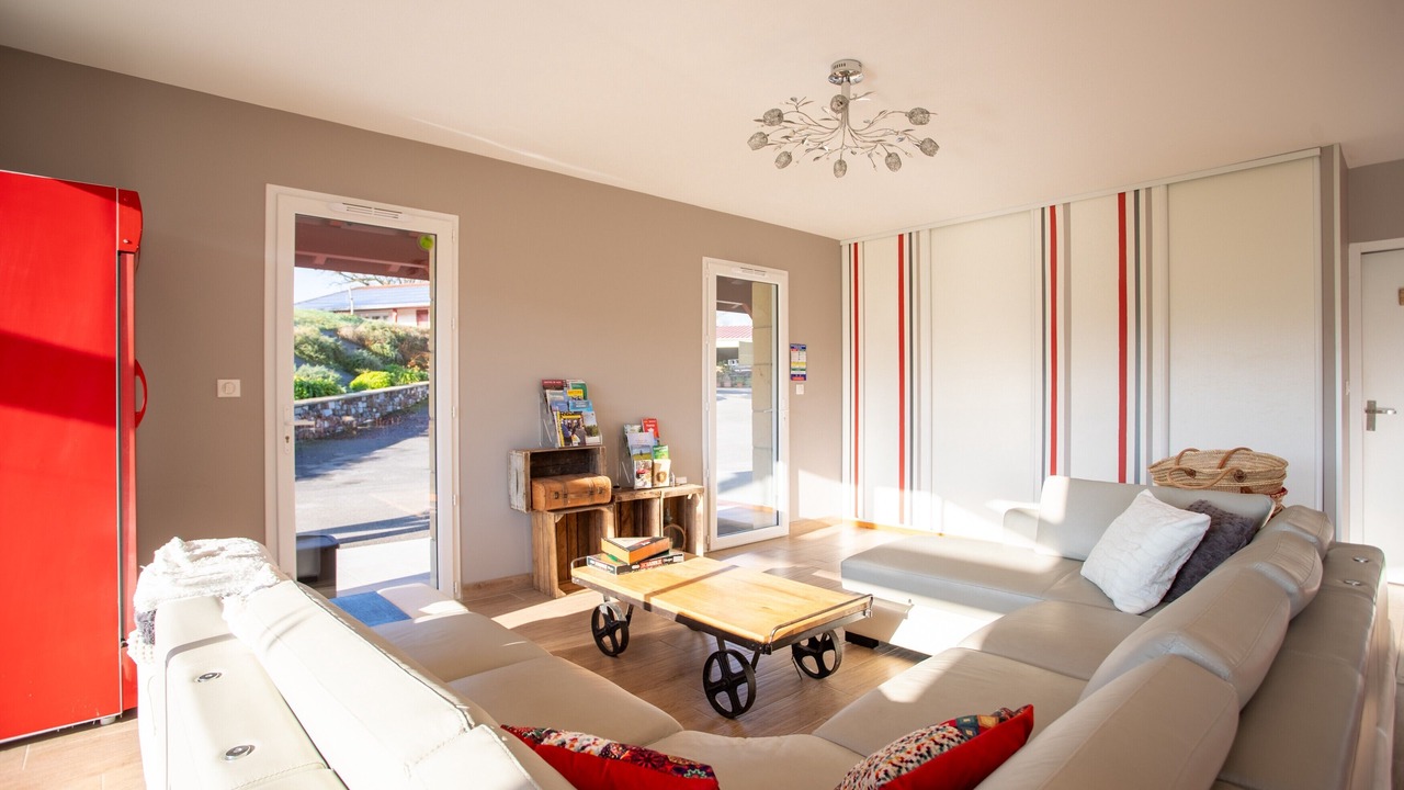 Photo of Livingroom in Aroue-Ithorots-Olhaiby