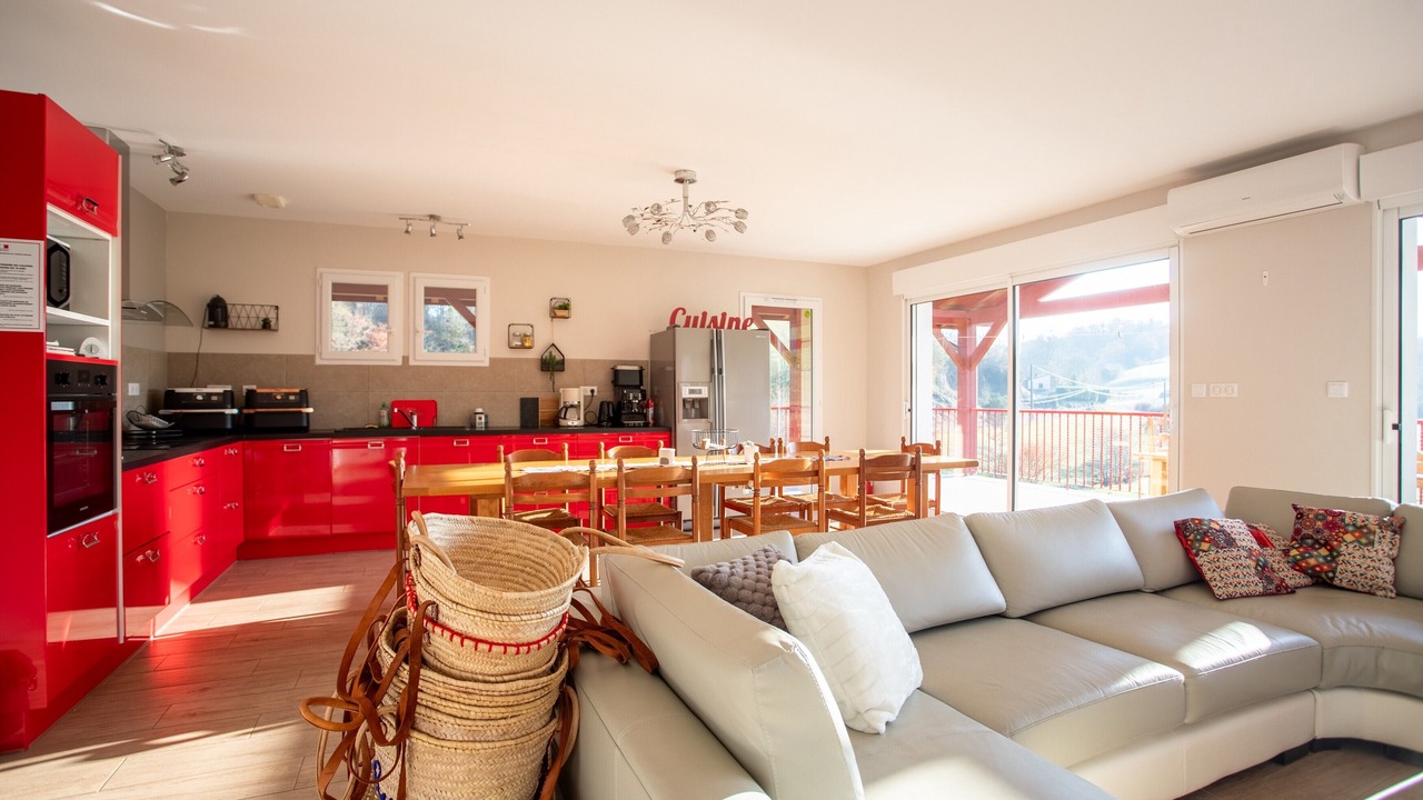 Photo of Livingroom in Aroue-Ithorots-Olhaiby