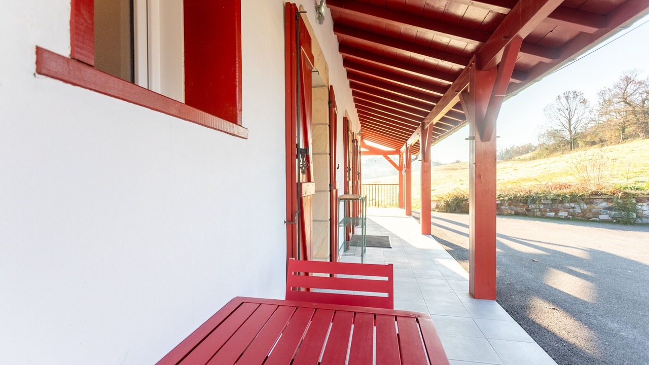 Photo of Patio Balcony in Aroue-Ithorots-Olhaiby