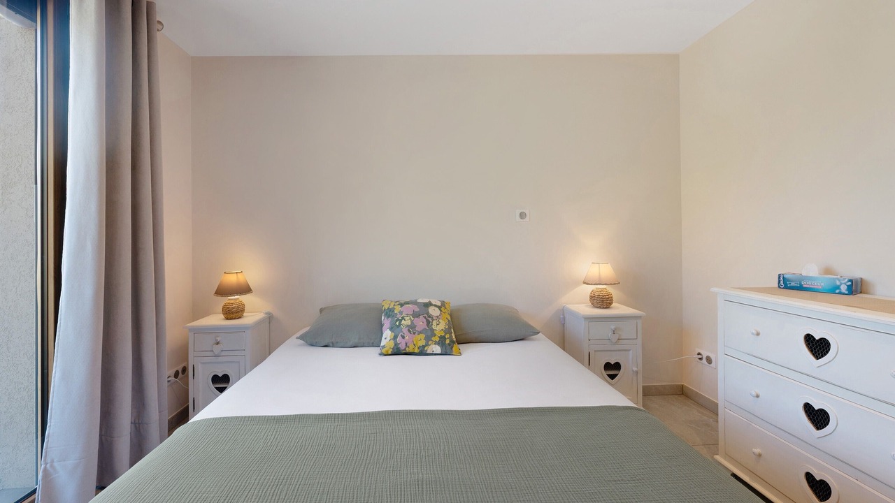 Photo of Bedroom in Saint-Martin-de-la-Porte