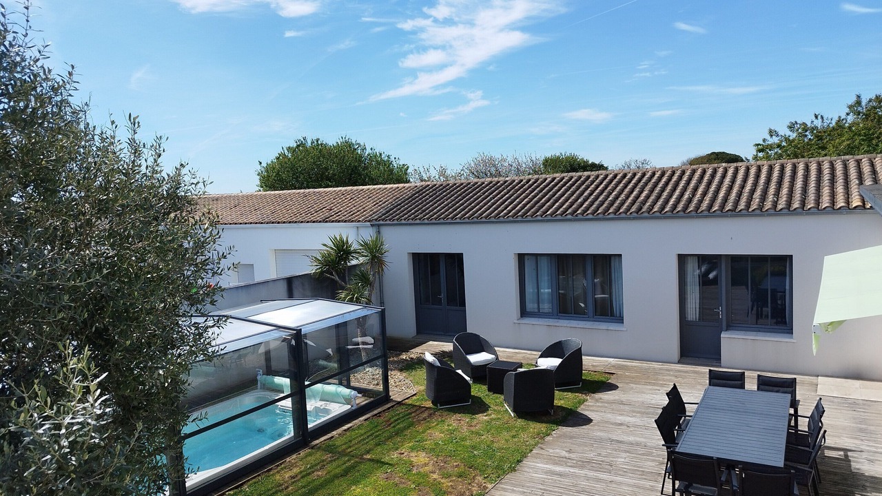 Photo of Outdoor in Aytre