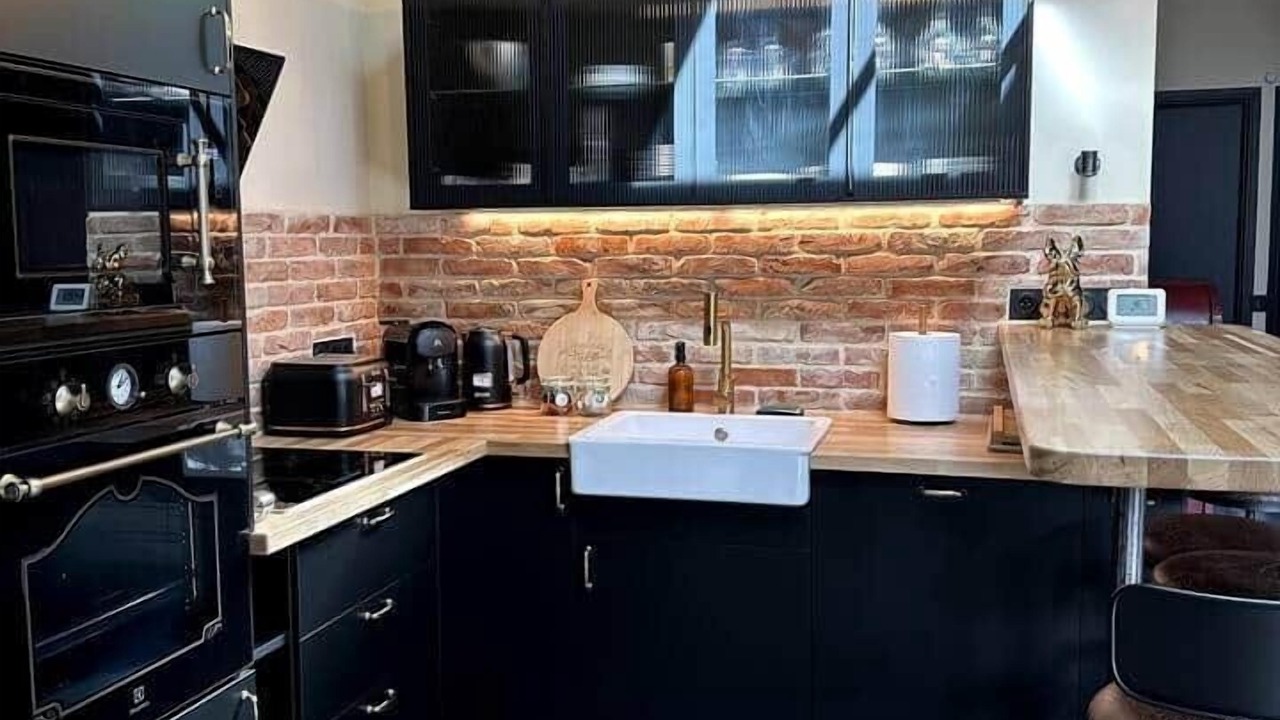 Photo of Kitchen in Saint-Jean-de-Maurienne