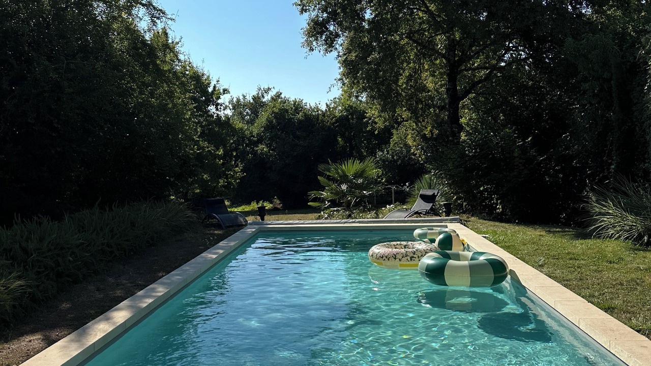 Photo of Outdoor in Charras