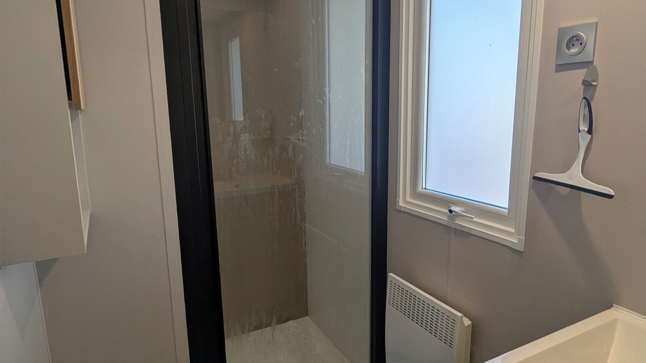 Photo of Bathroom in Claouey