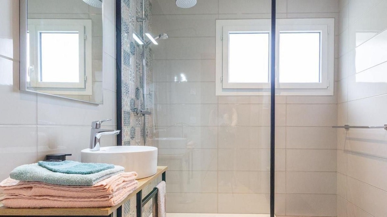 Photo of Bathroom in Sainte-Helene-sur-Isere