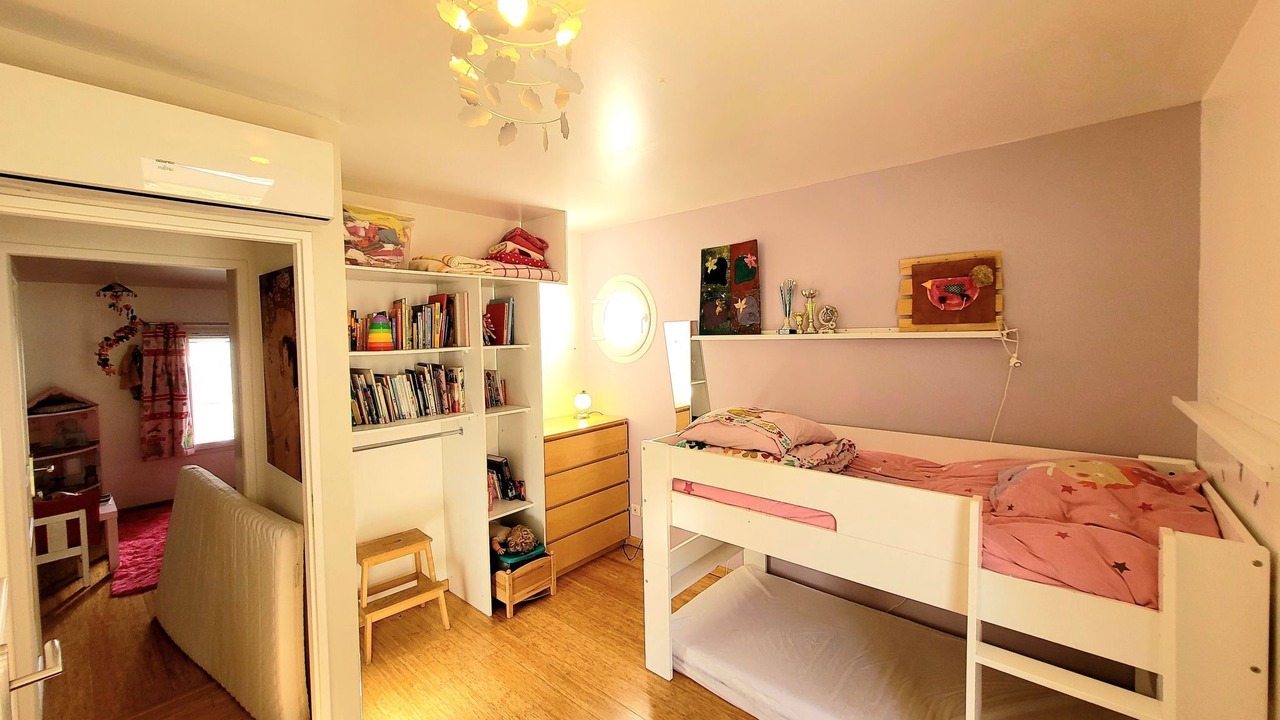 Photo of Bedroom in Collobrieres