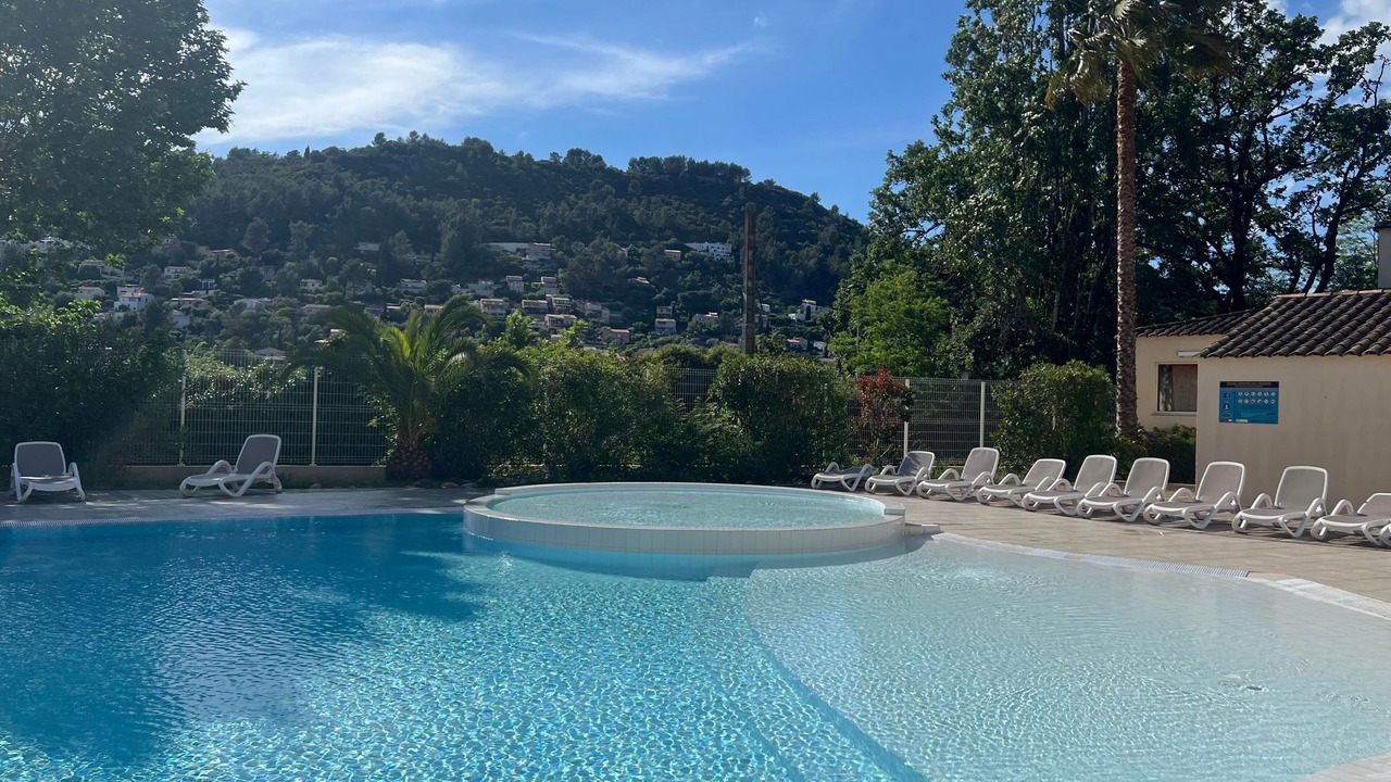 Photo of Outdoor in Sollies-Toucas