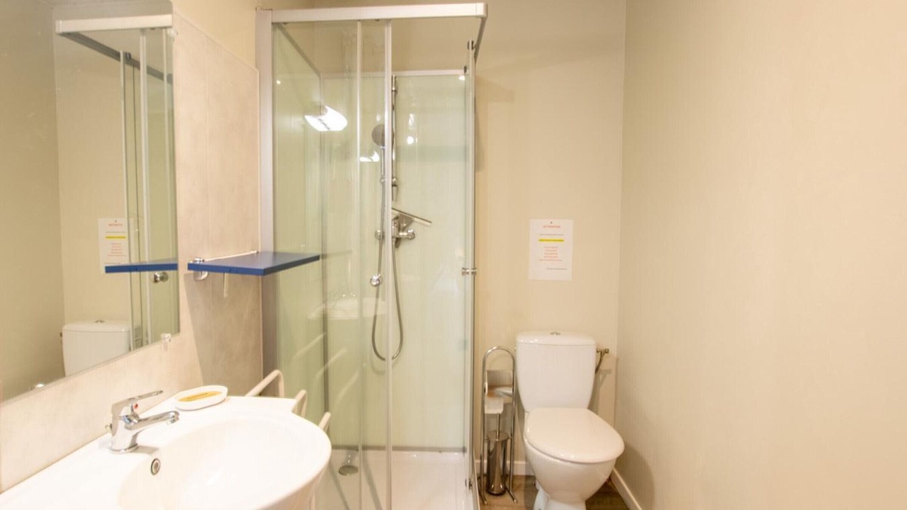 Photo of Bathroom in Coteaux Perigourdins