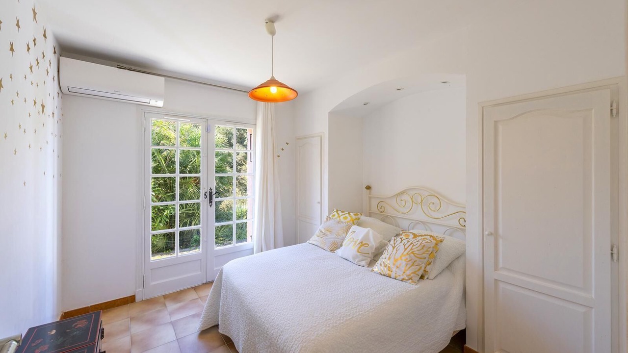 Photo of Bedroom in Le Dramont