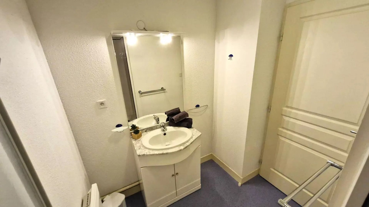Photo of Bathroom in Vaux-sur-Mer