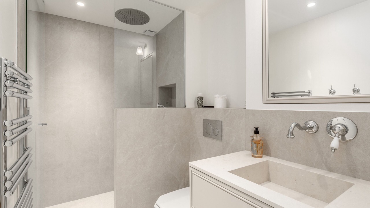 Photo of Bathroom in Saint-Seurin-sur-l'Isle