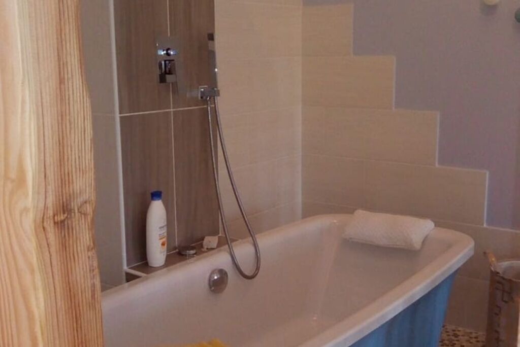 Photo of Bathroom in Saint-Germain-de-Vibrac