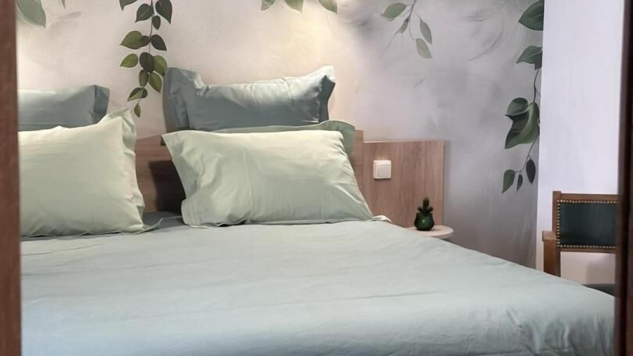 Photo of Bedroom in Garrey