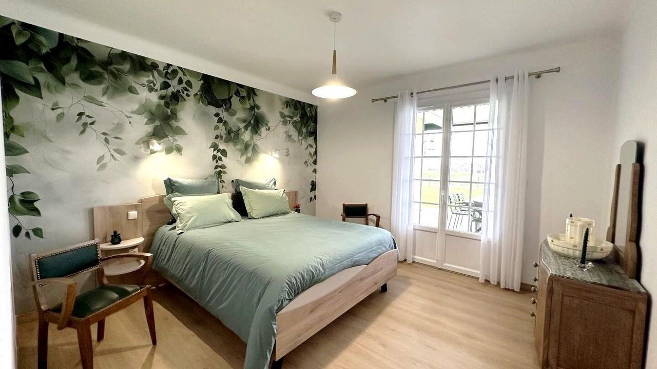 Photo of Bedroom in Garrey
