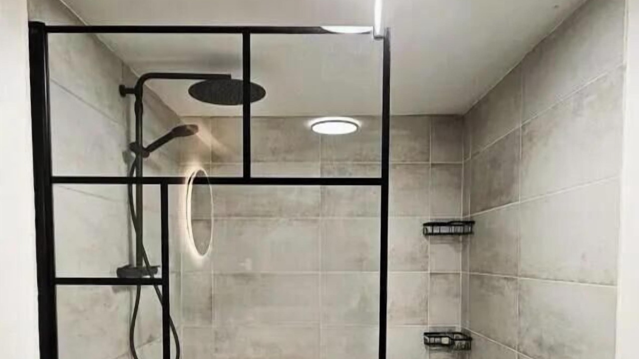Photo of Bathroom in Argentat