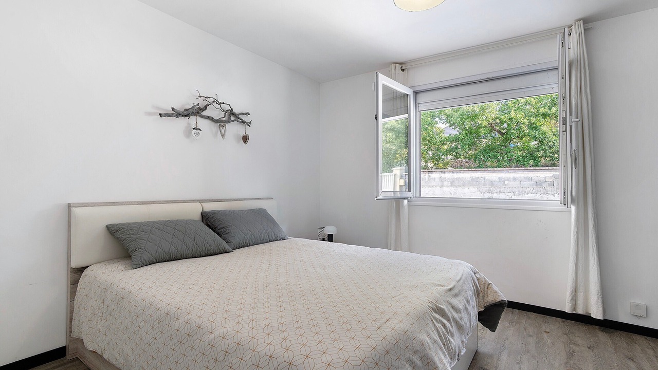 Photo of Bedroom in Saint-Cernin-de-Larche
