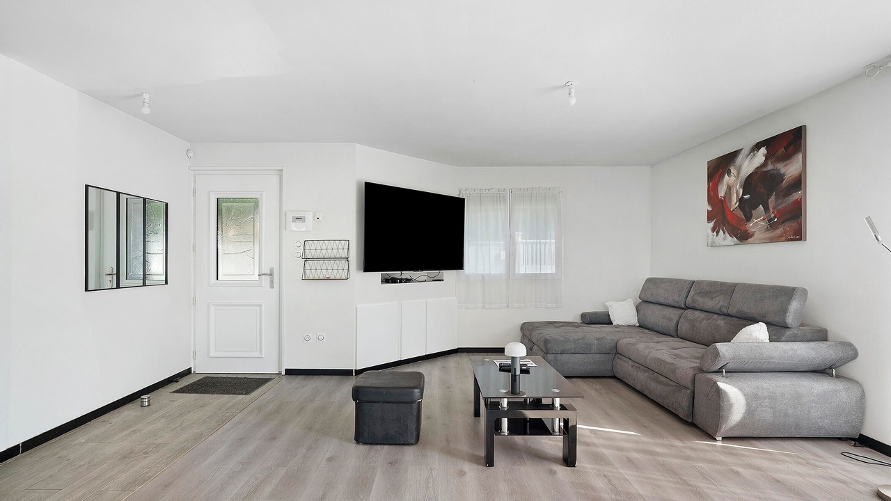 Photo of Livingroom in Saint-Cernin-de-Larche