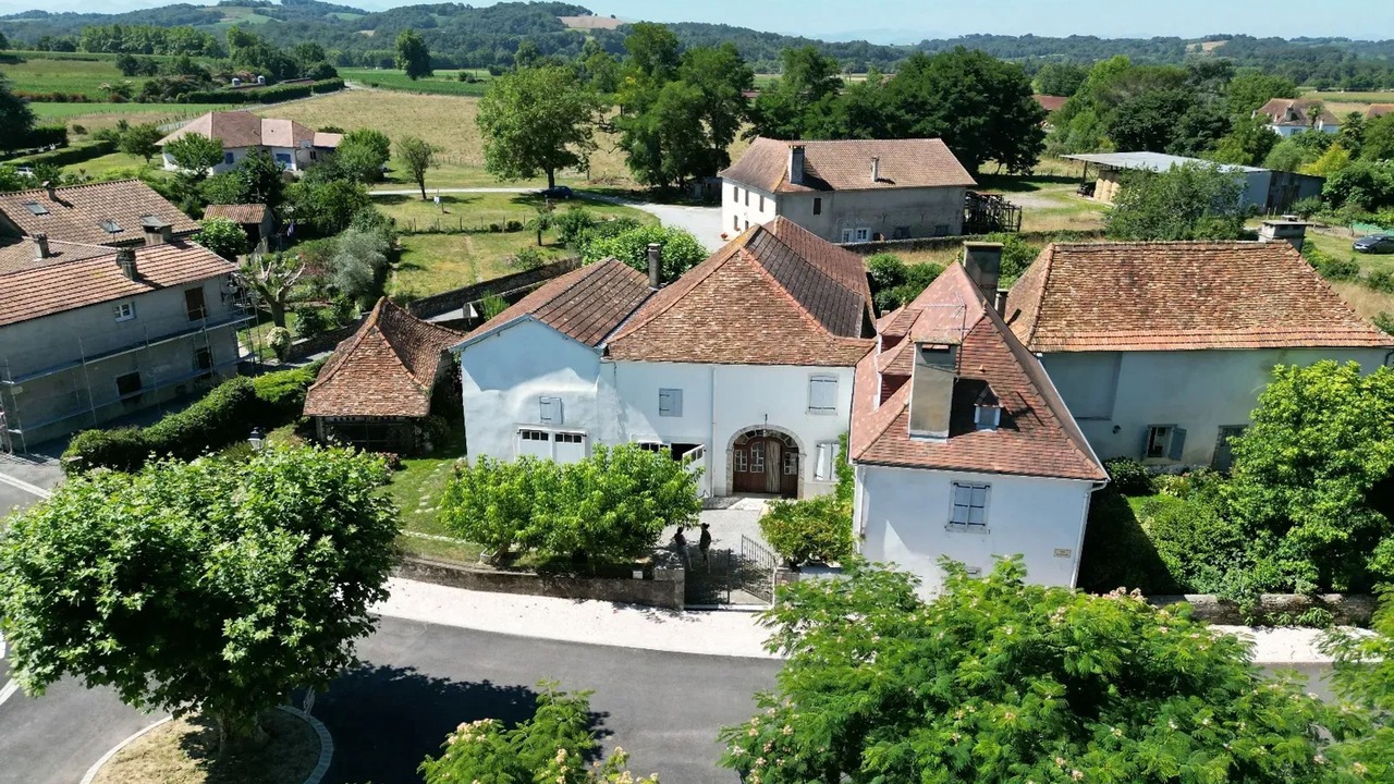 Photo of Outdoor in Saint-Gladie-Arrive-Munein