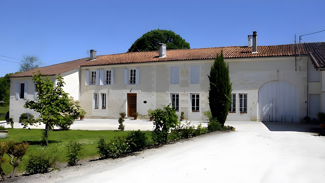 Photo of Outdoor in Reaux