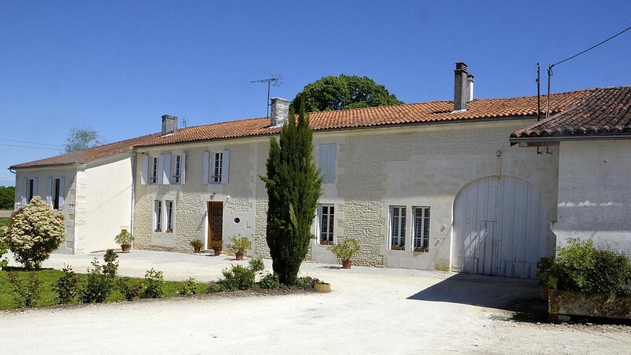 Photo of Outdoor in Reaux